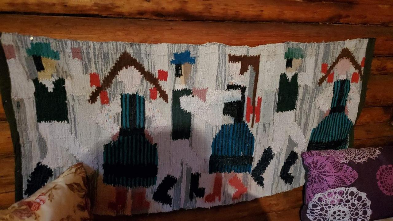 Casa Rustic Feher & Fekete Vendeghazak Sovata Eksteriør bilde