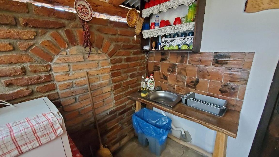 Casa Rustic Feher & Fekete Vendeghazak Sovata Eksteriør bilde