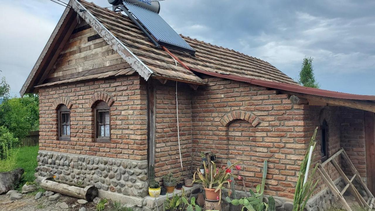 Casa Rustic Feher & Fekete Vendeghazak Sovata Eksteriør bilde